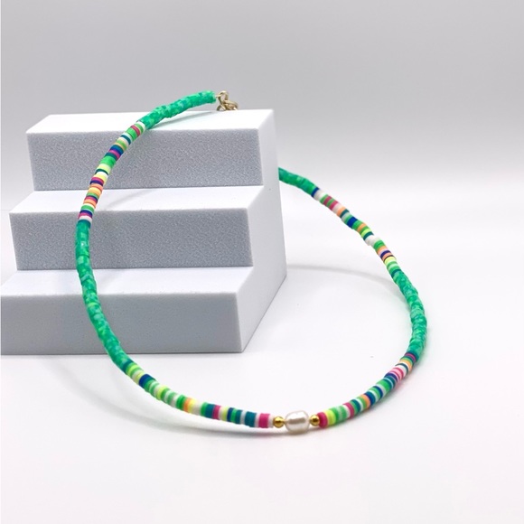 NEW….. Heishi Beaded with Genuine Freshwater Pearl Necklace - Picture 13 of 13